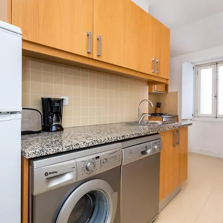 Whome Trigueiros Downtown 1-bed W/ac In Location Apartmán *