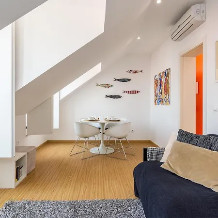 Whome Trigueiros Downtown 1-bed W/ac In Location Lejlighed *